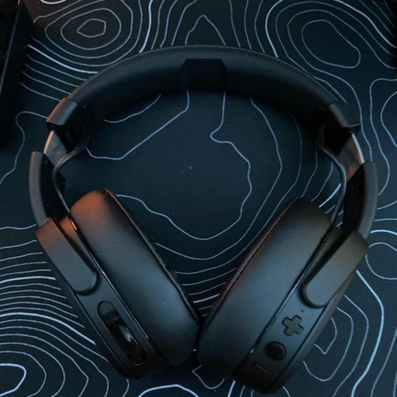 Skullcandy Other - Skullcandy Crusher Over-Ear Bluetooth Wireless Headphones